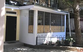 Уютная квартира с террасой в центре Одессы